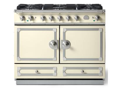 43" La Cornue CornuFe 110 Freestanding Dual Fuel Range - C1VN