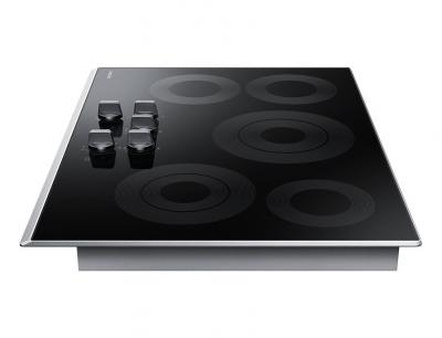 30" Samsung 5-Element Smart Electric Cooktop with Knob Controls - NZ30K6330RS/AA