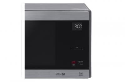 21" LG 1.5 cu. ft. NeoChef Countertop Microwave With Smart Inverter and EasyClean - LMC1575ST