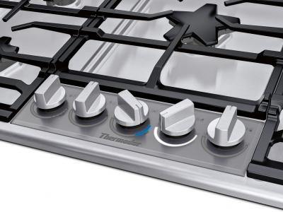 30" Thermador 5 Burner Gas Cooktop - SGSXP305TS