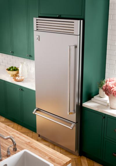 36" Hestan KRB Series Right-Hinge Bottom Mount Refrigerator with Bottom Compressor - KRBR36-TQ