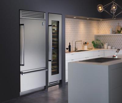 36" Hestan KRP Series Right-Hinge Pro Style Bottom Mount Refrigerator with Top Compressor - KRPR36-TQ