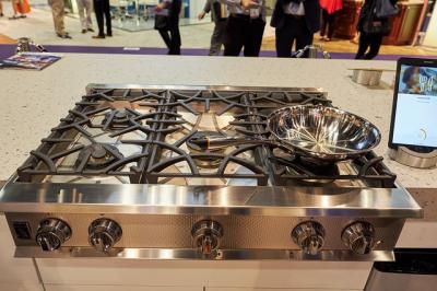 36" Hestan KRT Series 5-Burner Rangetop with Liquid Propane in Steeletto - KRT365-LP