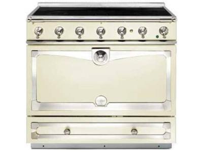 36" La Cornue CornuFé 90 Albertine Freestanding Induction Range - C9CP-I