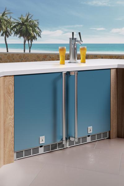 24" Hestan 5.2 Cu. Ft. GRS Series Left Hinge Outdoor Undercounter Refrigerator - GRSL24-RD