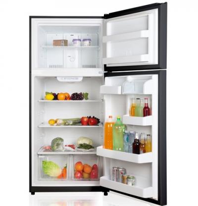 30" GE 18 Cu. Ft. Top-Freezer Frost-Free Refrigerator - GTE18FTLKBB
