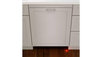 24" Bosch Dishwasher 44 dB Decibel Level, 6 Wash Cycles, 3 Loading Racks - SGV78B53UC